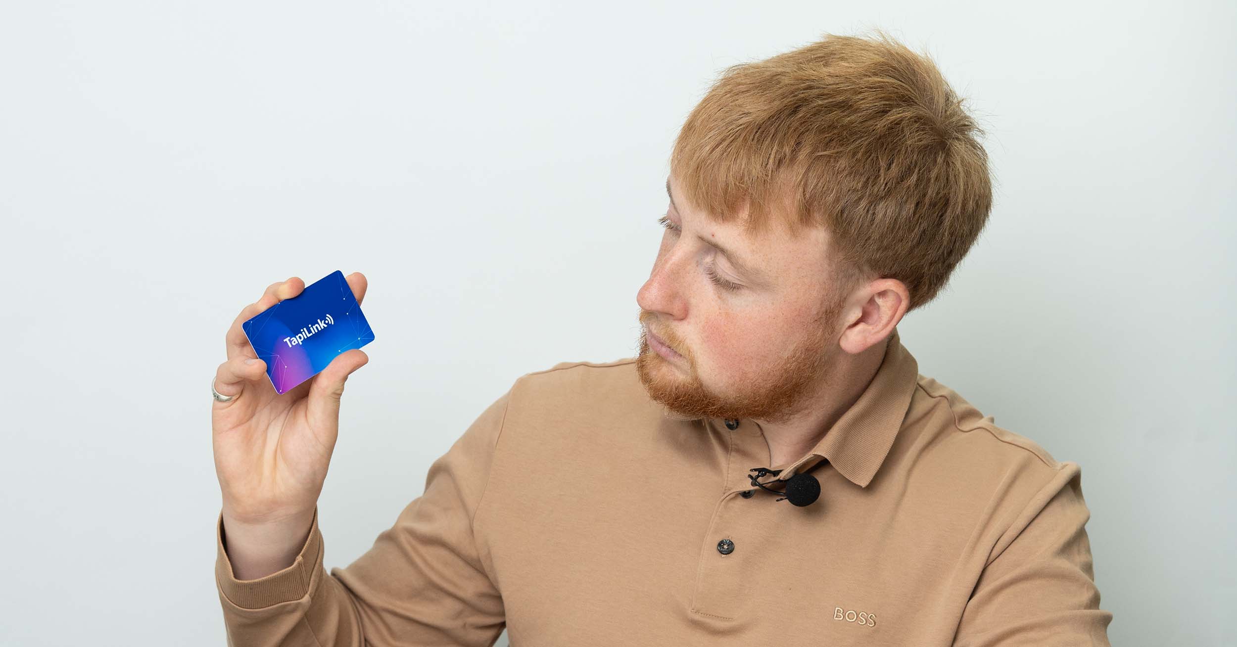 Digital Business Cards for Financial Advisors in the UK